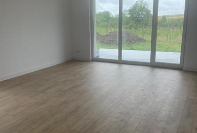 Casă individuală de vânzare – Petrovaselo (la cheie)-comision 0% - 24