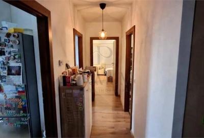 Apartament cu 3 camere decomandat, mobilat în Lipovei - 3