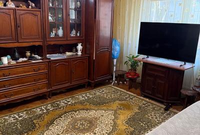 Apartament cu 3 camere decomandat în ICIL - 1