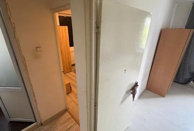 Apartament cu 3 camere decomandat în Rahova - 9