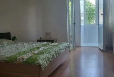 Garsonieră decomandată în Costin Georgian - 2