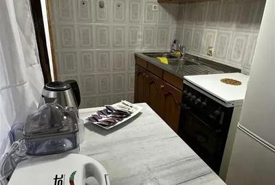 Garsonieră în Baba Novac