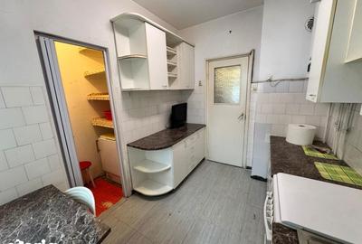 Apartament cu 4 camere în Central - 12