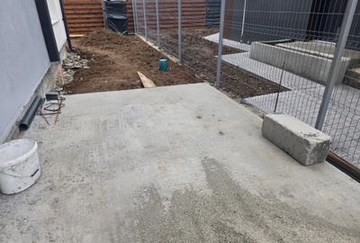 Casă cu 5 camere cu Canalizare în Sud - 11