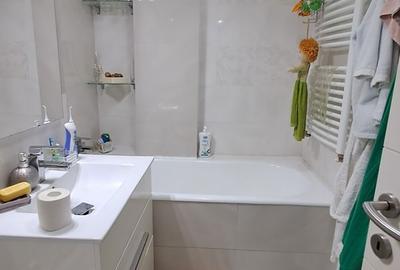 Apartament cu 4 camere decomandat în Gării