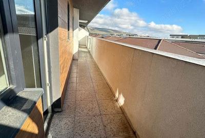 Apartament 3 camere semidecomandat zona Sesu de sus - 6