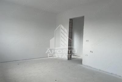 Casă cu 3 camere cu Canalizare în Sânandrei - 4