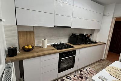 Apartament cu 2 camere decomandat în Republicii - 2