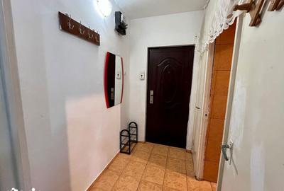 Apartament cu 2 camere semidecomandat, mobilat în Alexandru cel Bun - 2
