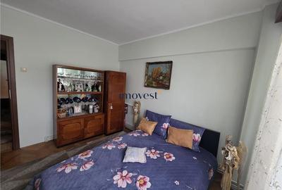 Apartament cu 4 camere decomandat în Micro 16 - 4