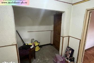 Apartament cu 4 camere decomandat în Republicii