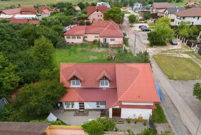 Casa 5 camere, situata la poalele Dealului Lempes, Sanpetru!