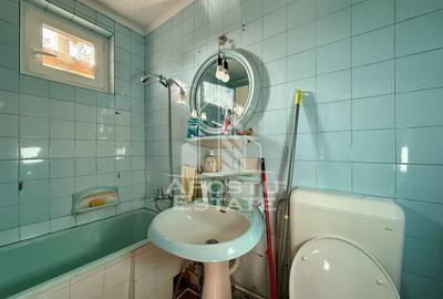 Apartament 2 camere, boxa in curte, centrala proprie, zona centrala - 10