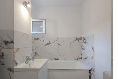 Apartament cu 3 camere decomandat în Tineretului - 3
