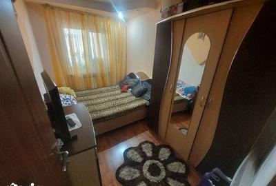 Apartament cu 3 camere decomandat în Sud - 5