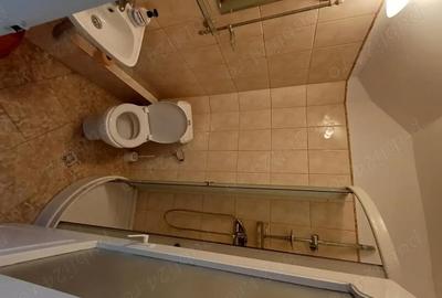 Spațiu comercial, de 60 mp, în Central - 1