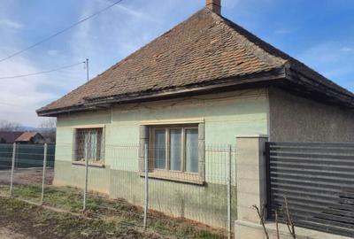 Casă cu 3 camere în Bodoc - 1