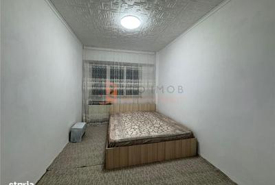 Apartament cu 4 camere decomandat, mobilat în Micro 5 - 7