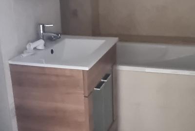 Apartament cu 4 camere semidecomandat în P-ța Victoriei - 14