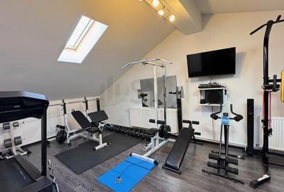 Casă individuală cu 8 camere cu Canalizare în Titan - 18