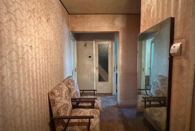 Apartament cu 2 camere decomandat în Gară