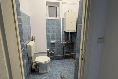 Spațiu comercial, de 57 mp, în Central - 4