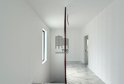 Locuin?a eleganta ?i eficienta, 5 camere, terasa ?i c - 27