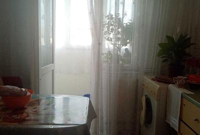 Apartament cu 2 camere decomandat în Central - 1