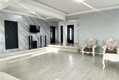 Casă individuală cu 6 camere cu Teren 552 Mp în Aurel Vlaicu - 4