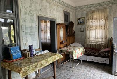 Casă cu 4 camere în Central - 8