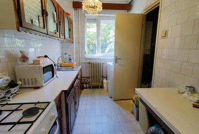 3 camere. Etaj 1. Centrala proprie - 4