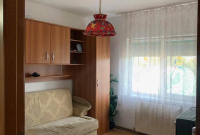 Vand apartament , 3 camere , Cotu Mic - 3