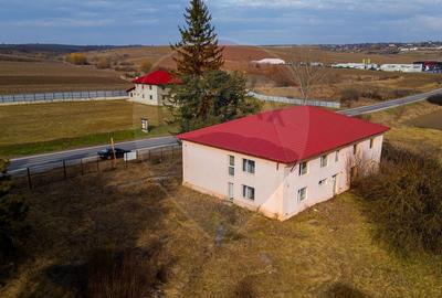 Apartamente, sediu de firma, spatii comerciale, in Com. Traian/Bacau Apartamente, sediu de firma, spatii comerciale, in Com. Traian/Bacau - 2