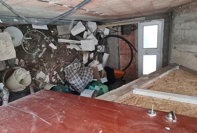 Casă individuală cu 6 camere cu Canalizare în Vladimirescu - 18