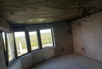 Casă cu 4 camere cu Canalizare în Central - 6