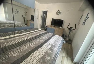 Apartament cu 3 camere decomandat în Rovine - 9