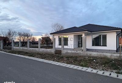 Casă cu 4 camere în Alparea - 15