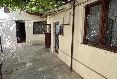 Casă cu 4 camere cu Canalizare în Faleza Nord - 18