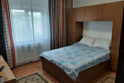 Apartament cu 2 camere decomandat în Rovine - 4