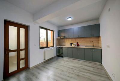 Casă individuală cu 5 camere cu Canalizare în Apărătorii Patriei - 33