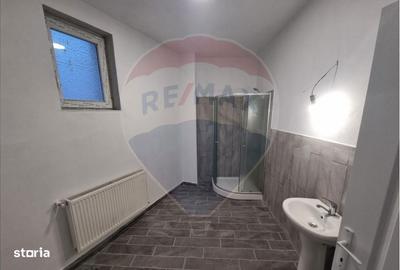 Casă cu 4 camere cu Teren 300 Mp în Central - 6