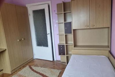 Apartament cu 3 camere decomandat în Dacia - 6