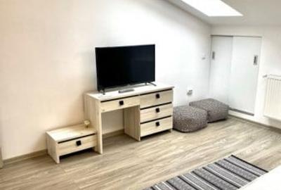 Casă cu 3 camere cu Teren 500 Mp în Central - 8