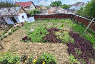 Casă individuală cu 6 camere cu Canalizare în Șerbănești - 3