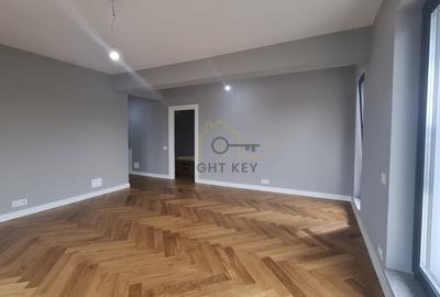 Apartament cu 3 camere decomandat în Băneasa - 2