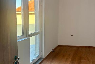 Vila de vanzare, Ovidiu - 1