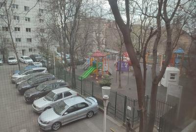 Apartament semidecomandat în Universitate - 2
