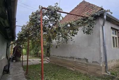 Casa de vanzare in Danes, Judet Mures - 1