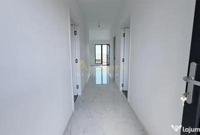 Casă cu 3 camere cu Teren 305 Mp în Central - 5