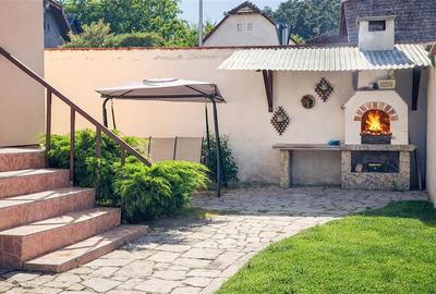 Casă individuală cu 5 camere cu Canalizare în Simeria - 1